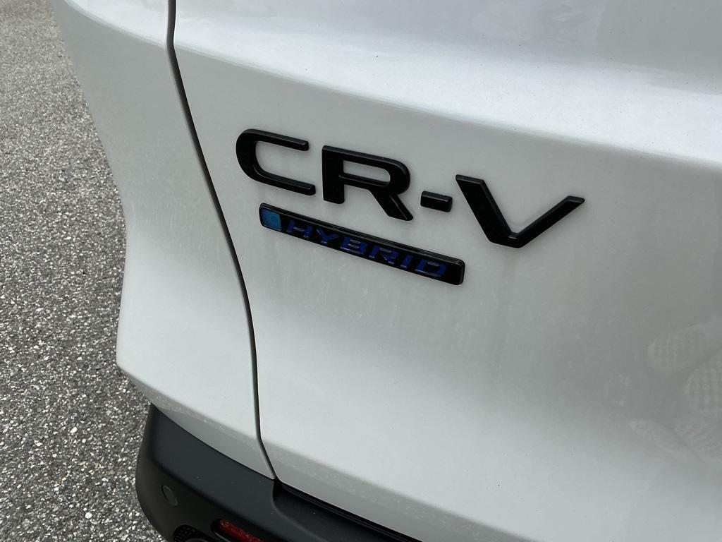 new 2026 Honda CR-V Hybrid car, priced at $40,575