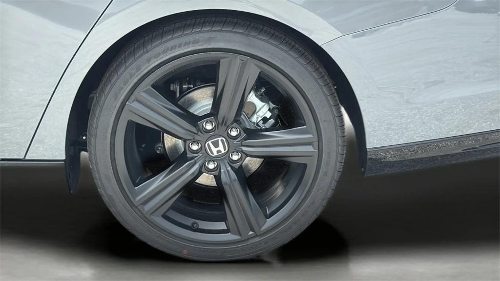 new 2025 Honda Accord Hybrid car, priced at $35,480