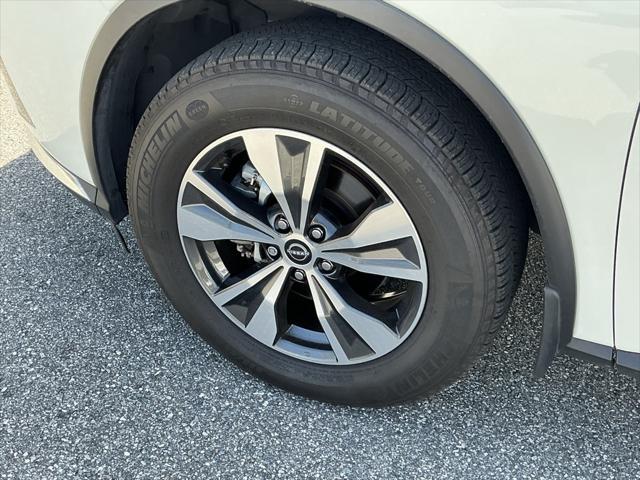 used 2023 Nissan Murano car, priced at $23,152