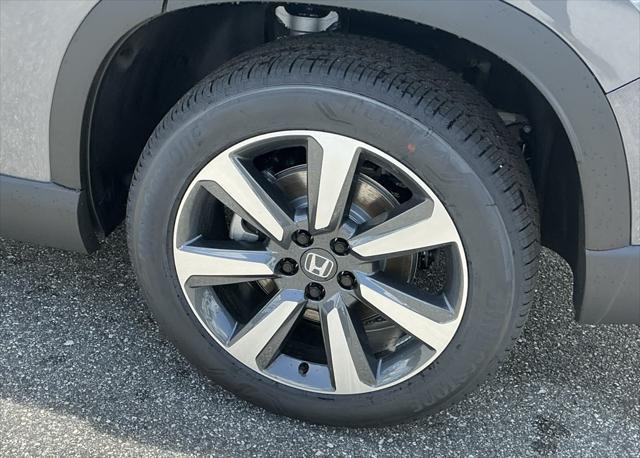 new 2025 Honda Pilot car, priced at $56,250
