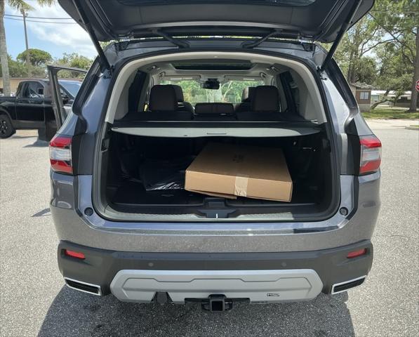 new 2025 Honda Pilot car, priced at $56,250