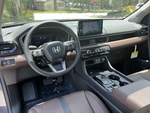 new 2025 Honda Pilot car, priced at $56,250