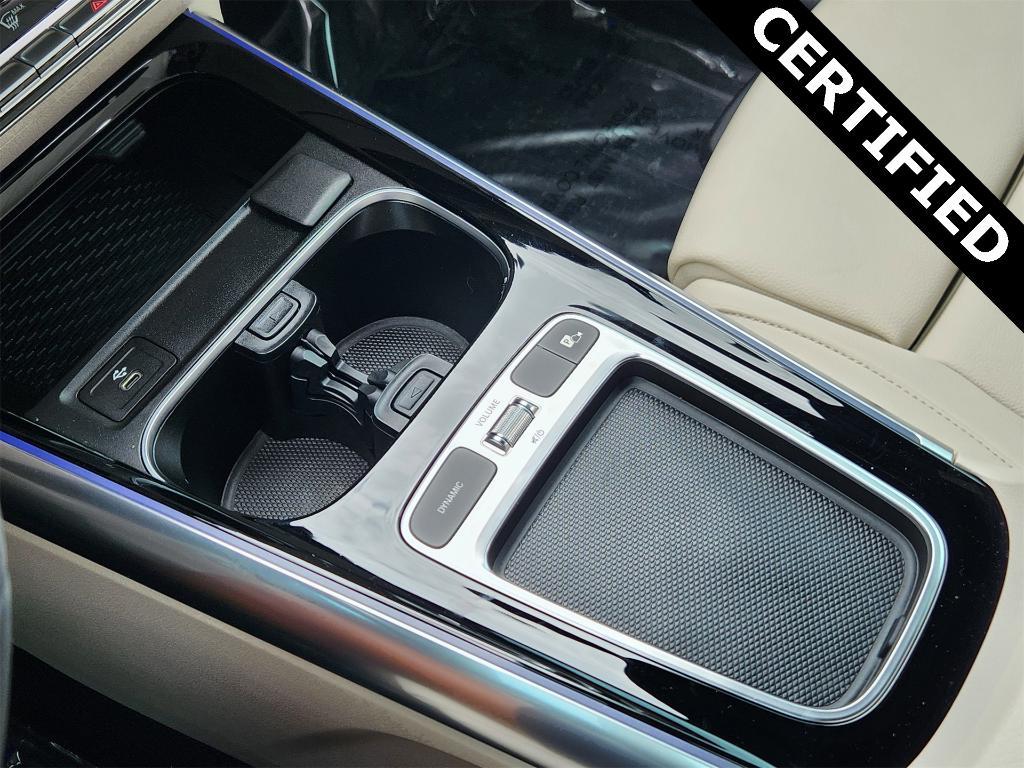 used 2025 Mercedes-Benz GLA 250 car, priced at $38,998