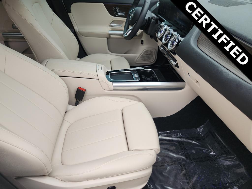 used 2025 Mercedes-Benz GLA 250 car, priced at $38,998