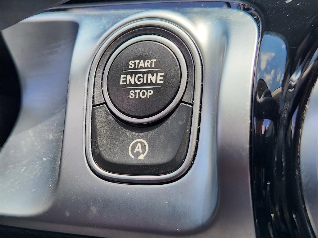 used 2022 Mercedes-Benz GLB 250 car, priced at $32,498