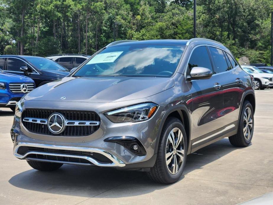 new 2025 Mercedes-Benz GLA 250 car