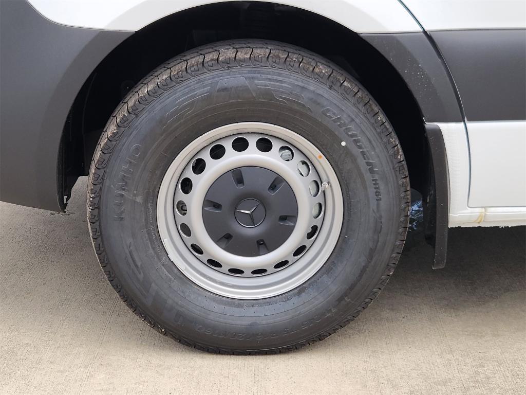 new 2025 Mercedes-Benz Sprinter 2500 car, priced at $61,579