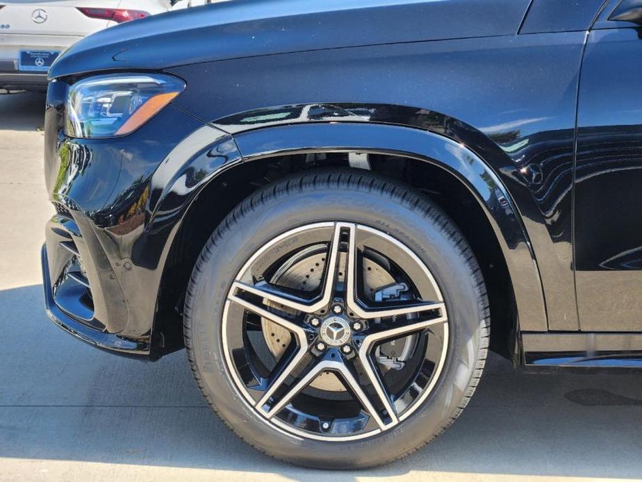 new 2024 Mercedes-Benz GLS 450 car, priced at $93,865