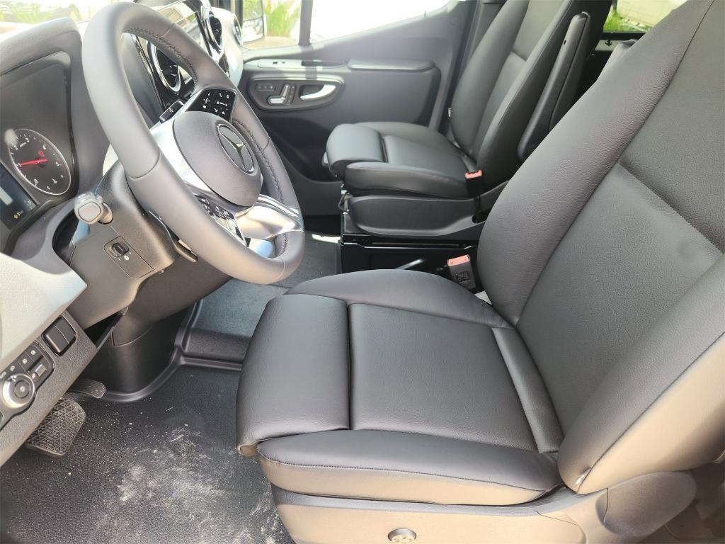 new 2025 Mercedes-Benz Sprinter 2500 car, priced at $87,089