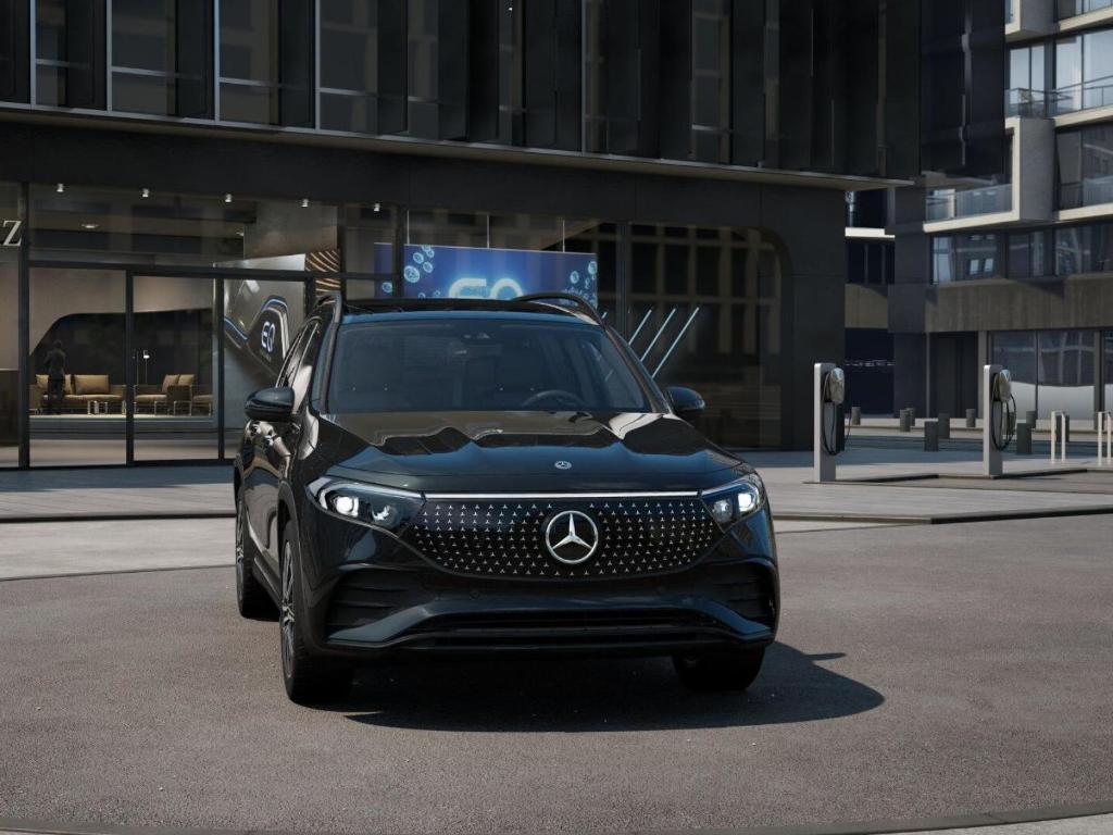 new 2024 Mercedes-Benz EQB 250 car, priced at $61,765