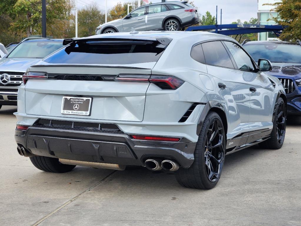 used 2024 Lamborghini Urus car, priced at $318,998