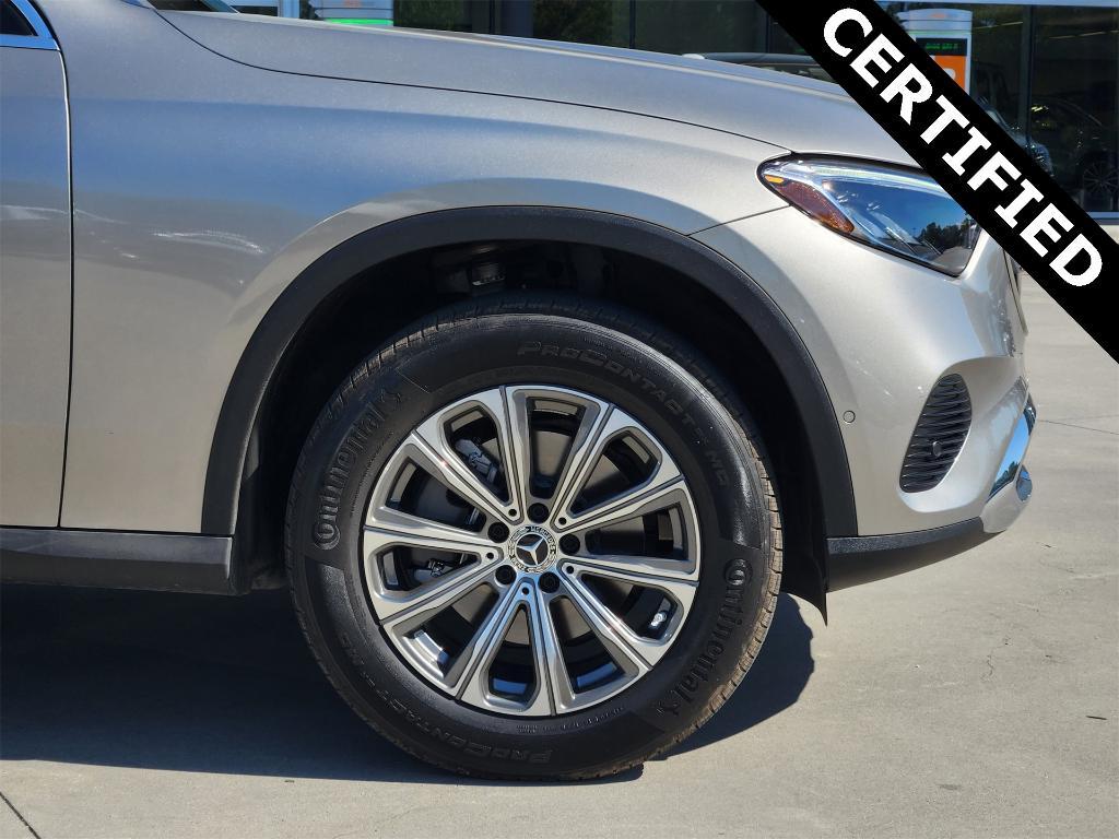 used 2024 Mercedes-Benz GLC 300 car, priced at $40,498