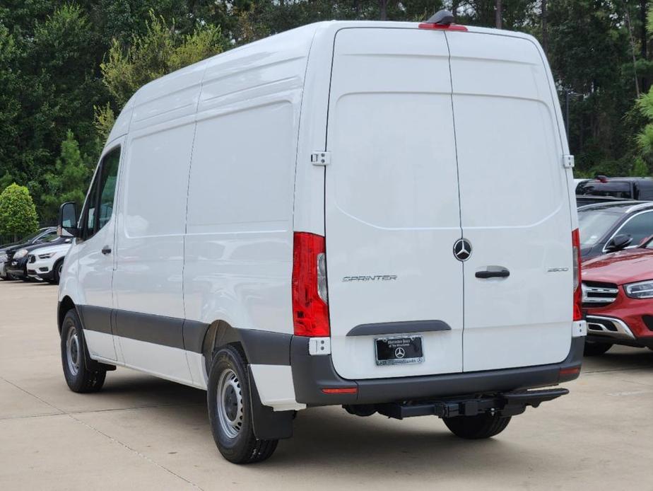 new 2025 Mercedes-Benz Sprinter 2500 car