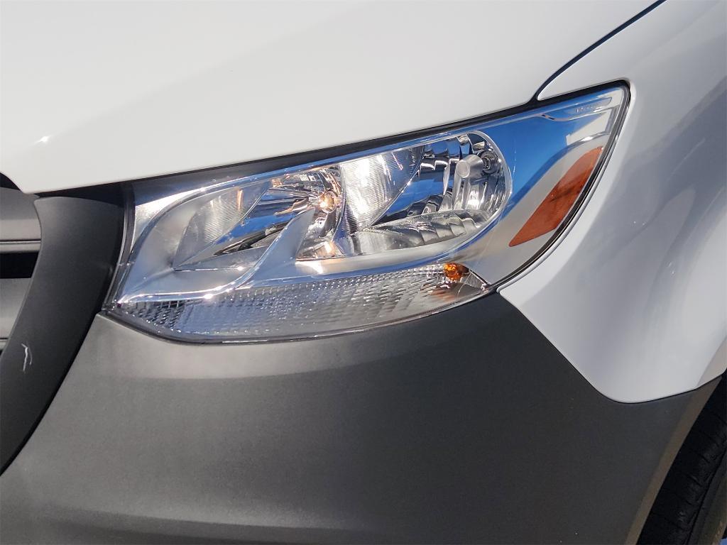 new 2026 Mercedes-Benz Sprinter 2500 car, priced at $62,101