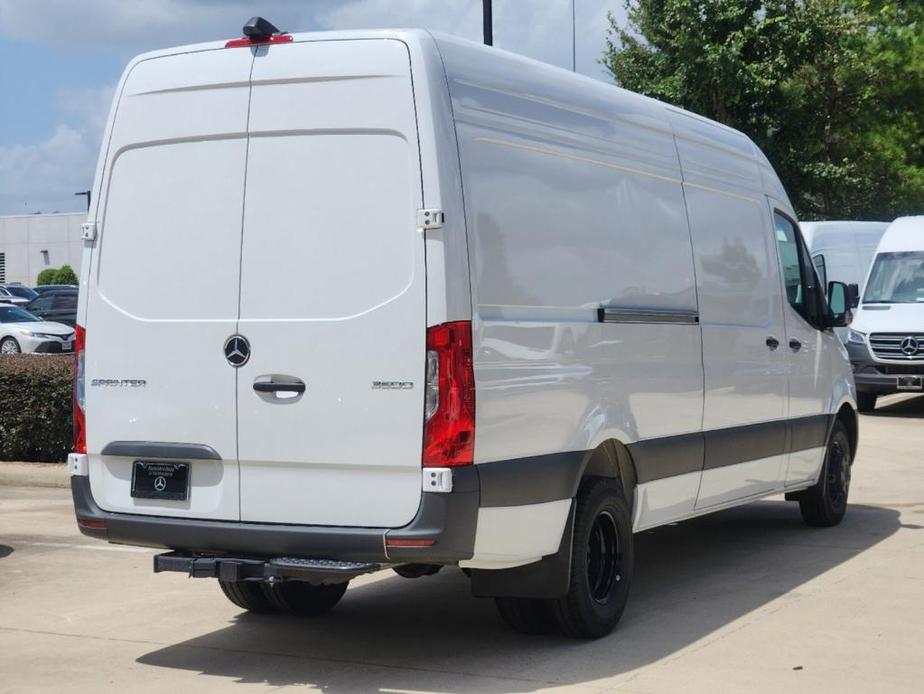 new 2024 Mercedes-Benz Sprinter 3500 car, priced at $67,143