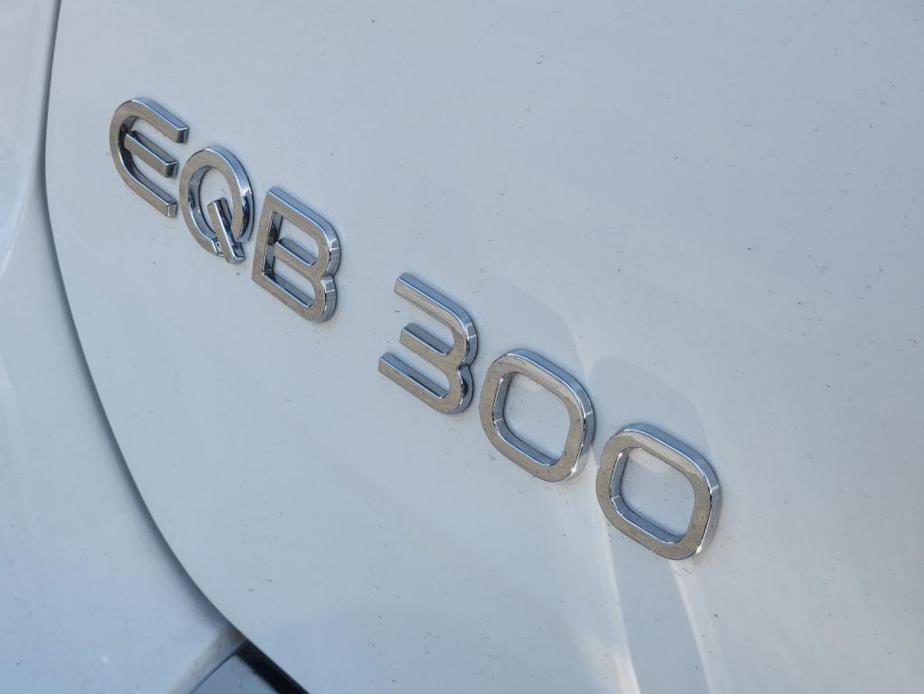 new 2023 Mercedes-Benz EQB 300 car, priced at $61,275