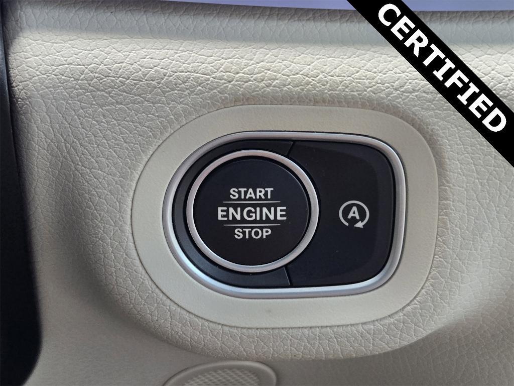 used 2025 Mercedes-Benz GLE 350 car, priced at $56,998