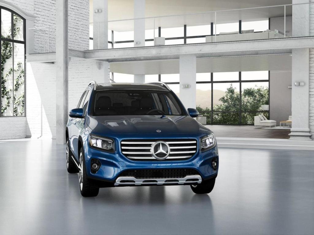 new 2024 Mercedes-Benz GLB 250 car, priced at $52,675