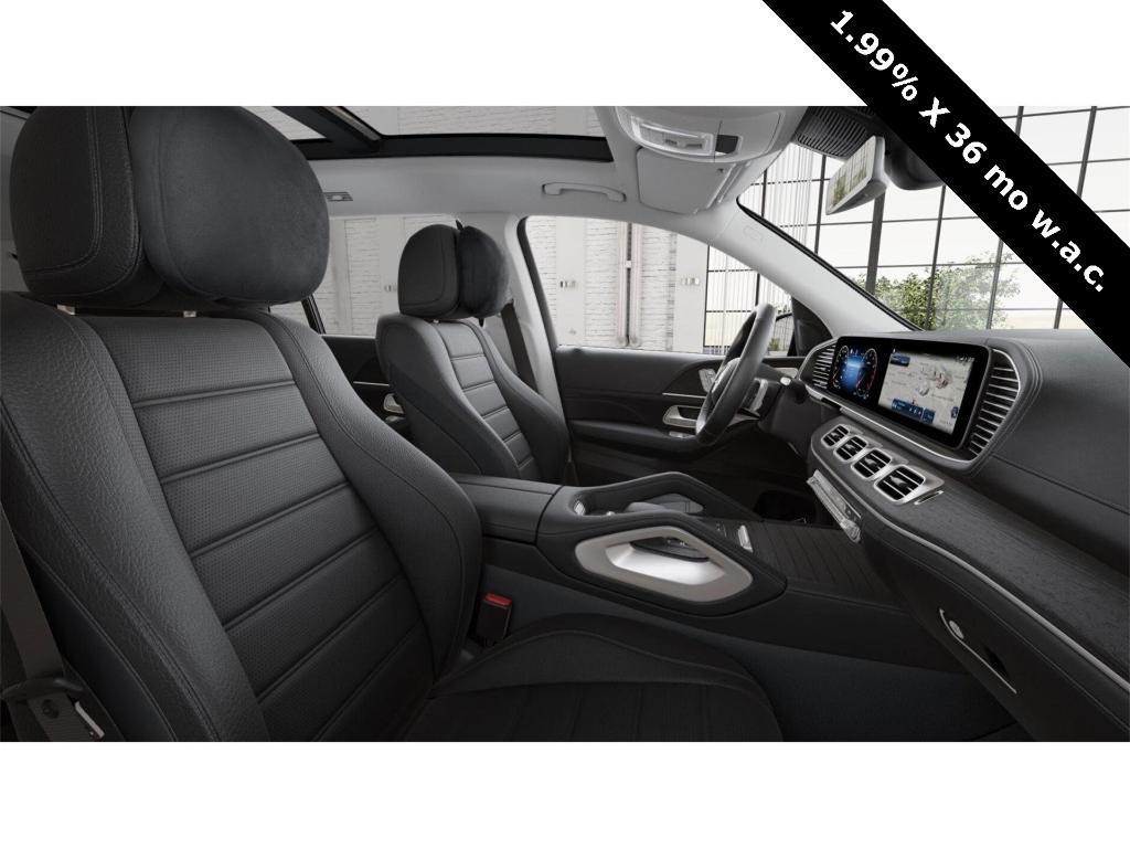 new 2025 Mercedes-Benz GLS 580 car, priced at $125,005