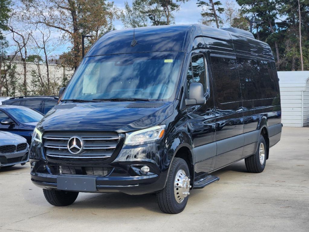 new 2024 Mercedes-Benz Sprinter 3500 car, priced at $86,860