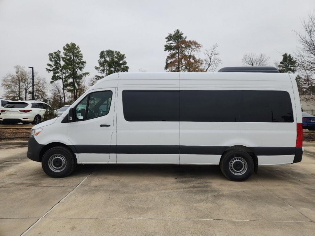 new 2025 Mercedes-Benz Sprinter 2500 car, priced at $77,086