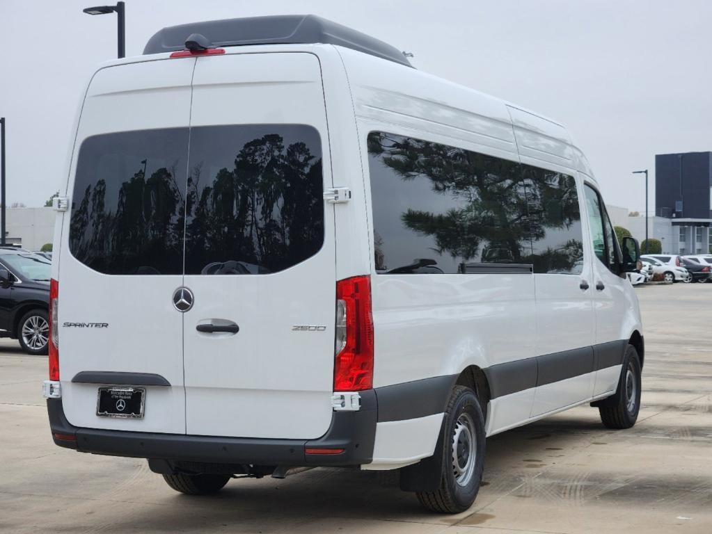 new 2025 Mercedes-Benz Sprinter 2500 car, priced at $77,086