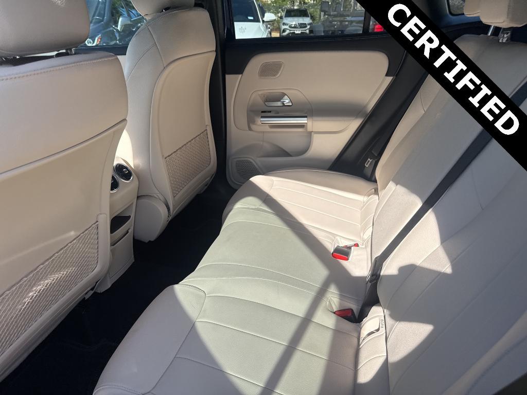 used 2025 Mercedes-Benz GLA 250 car, priced at $39,998