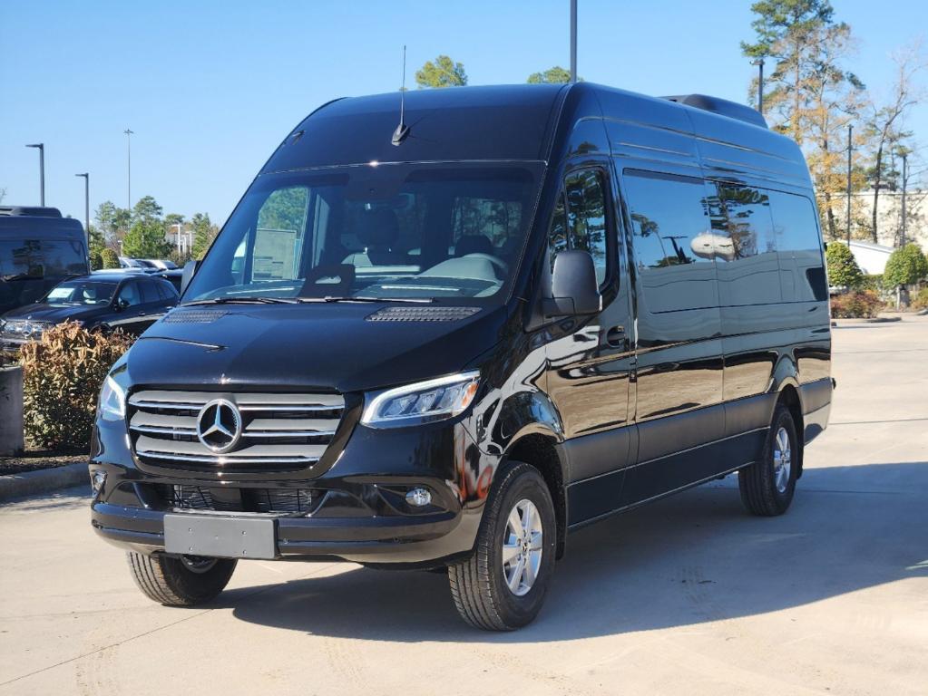 new 2025 Mercedes-Benz Sprinter 2500 car, priced at $94,934