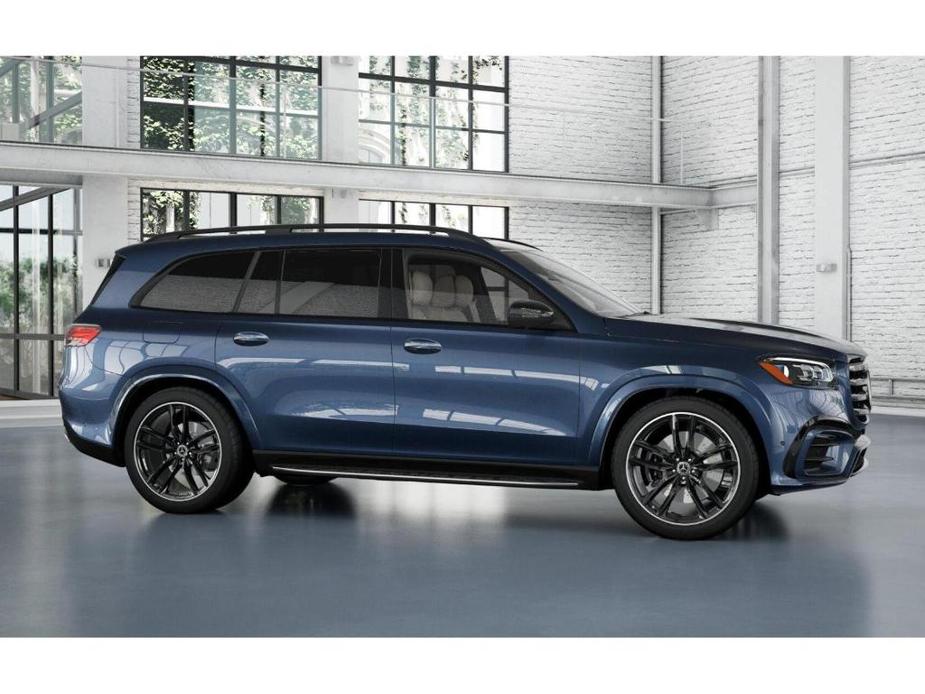 new 2025 Mercedes-Benz GLS 580 car