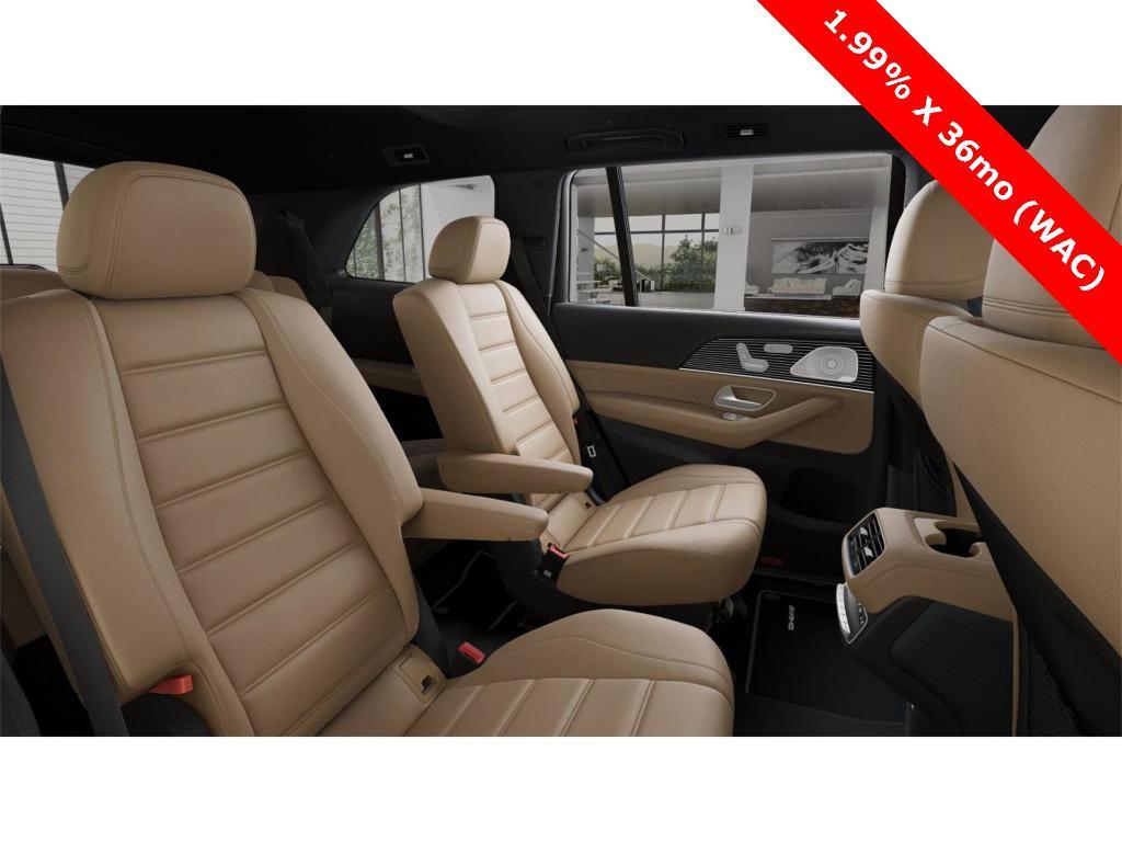 new 2025 Mercedes-Benz GLS 580 car, priced at $123,615
