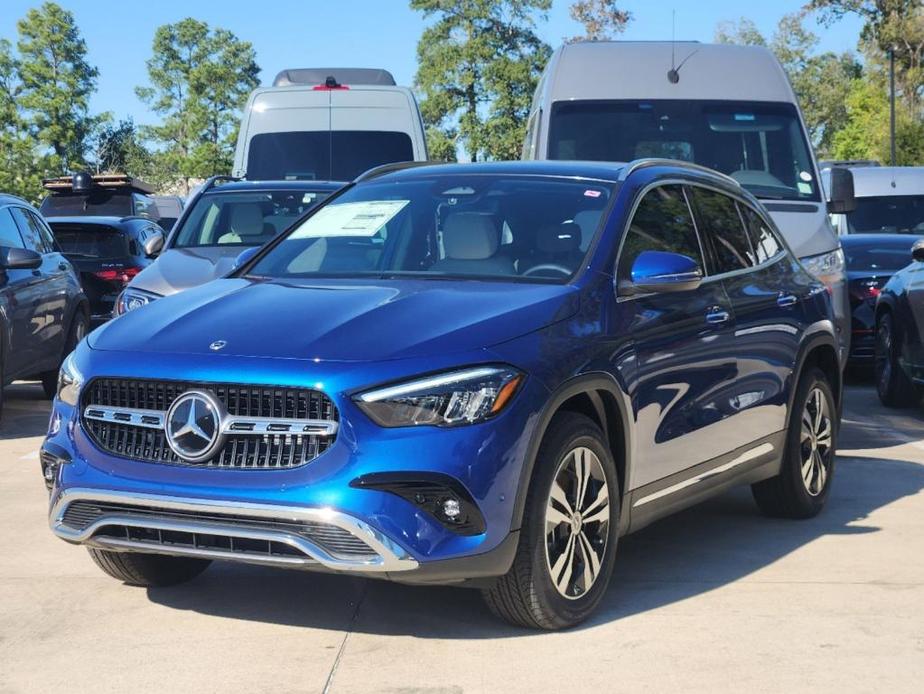 new 2025 Mercedes-Benz GLA 250 car