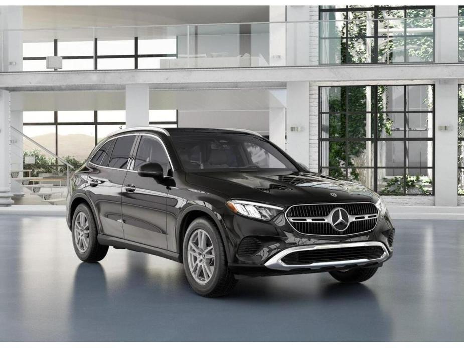 new 2025 Mercedes-Benz GLC 300 car