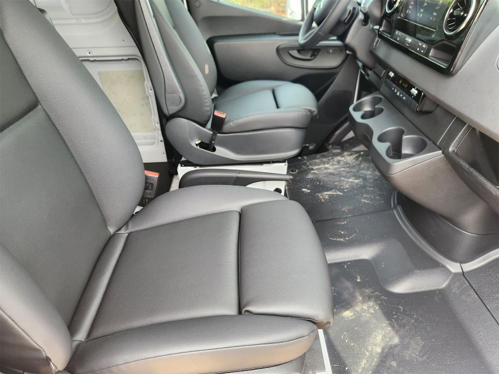 new 2025 Mercedes-Benz Sprinter 2500 car, priced at $62,003