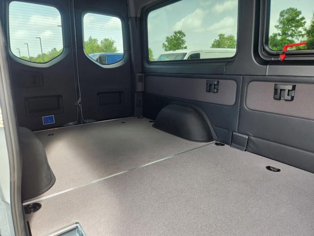 new 2024 Mercedes-Benz Sprinter 2500 car, priced at $92,710