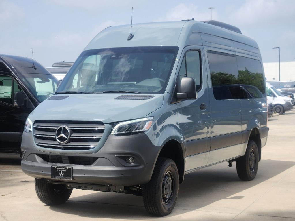 new 2024 Mercedes-Benz Sprinter 2500 car, priced at $92,710