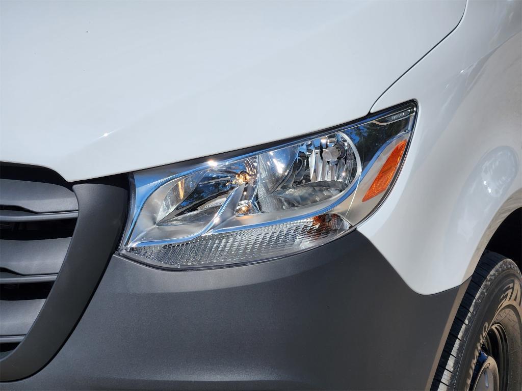 new 2025 Mercedes-Benz Sprinter 2500 car, priced at $55,506