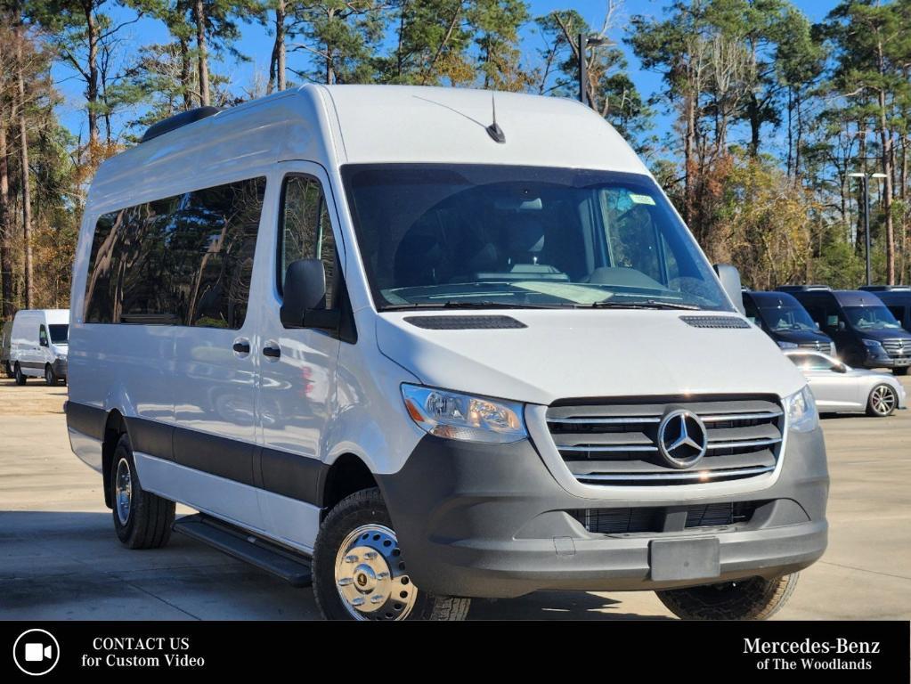 new 2024 Mercedes-Benz Sprinter 3500 car, priced at $82,196