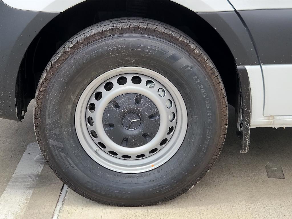 new 2025 Mercedes-Benz Sprinter 2500 car, priced at $62,003