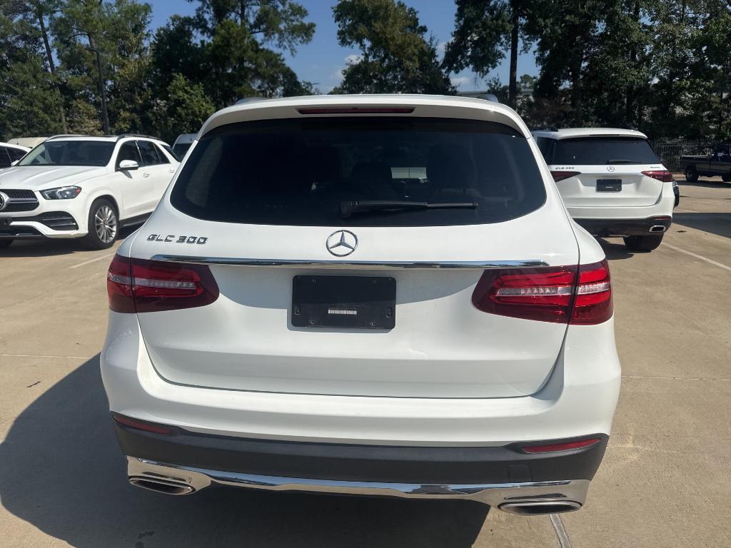 used 2019 Mercedes-Benz GLC 300 car, priced at $23,998