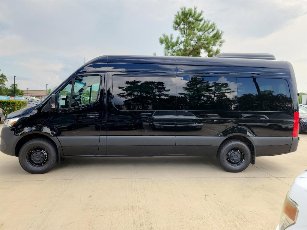 new 2025 Mercedes-Benz Sprinter 2500 car, priced at $80,793