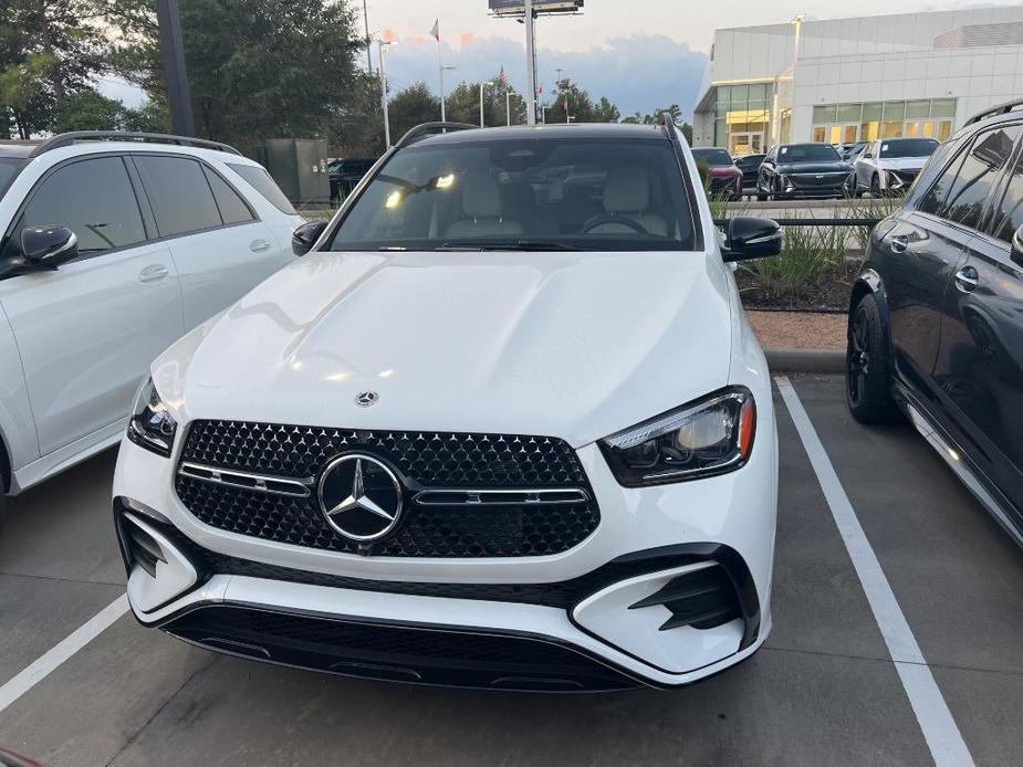 new 2025 Mercedes-Benz GLE 450 car