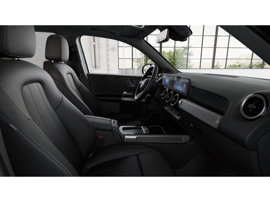 new 2026 Mercedes-Benz GLB 250 car, priced at $48,640