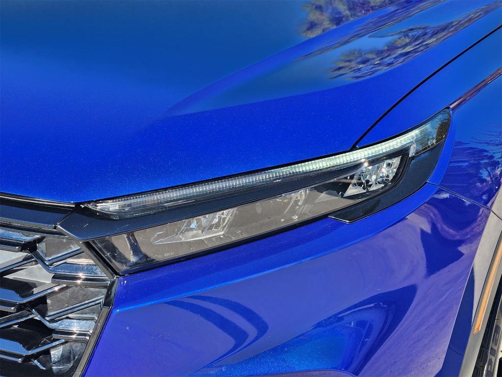 used 2023 Honda CR-V Hybrid car, priced at $25,998