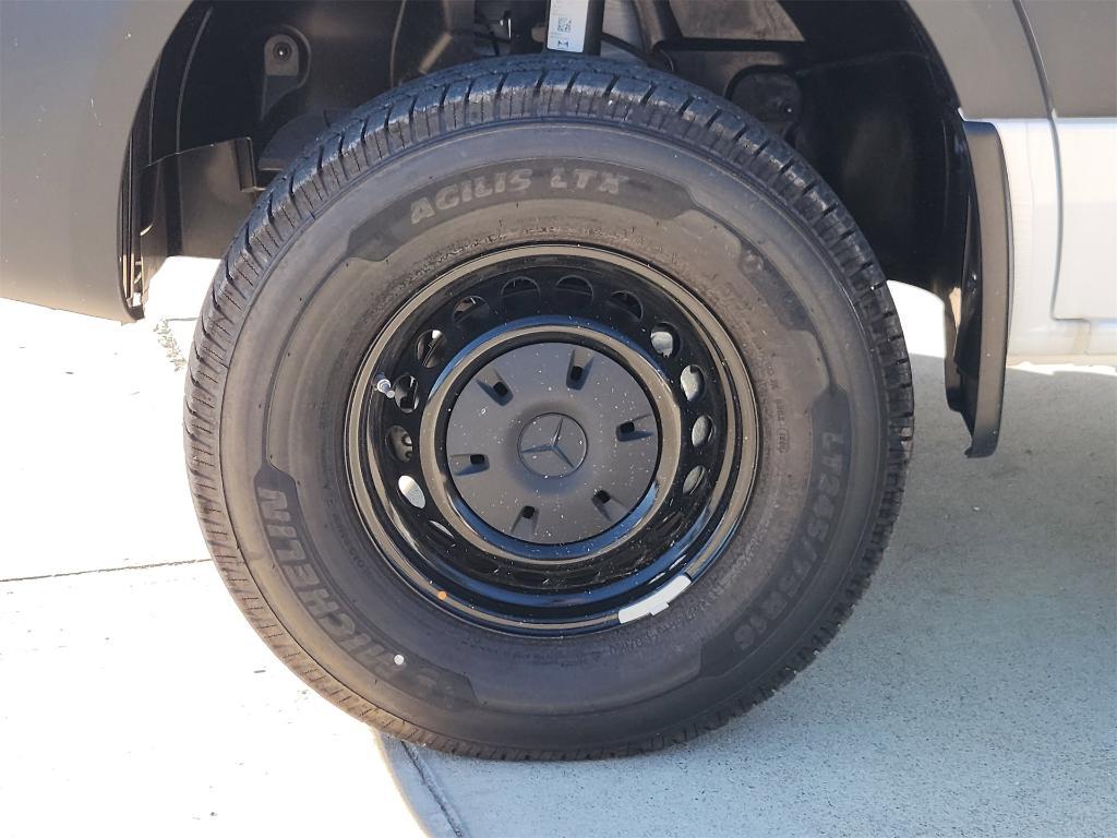 new 2025 Mercedes-Benz Sprinter 2500 car, priced at $86,332