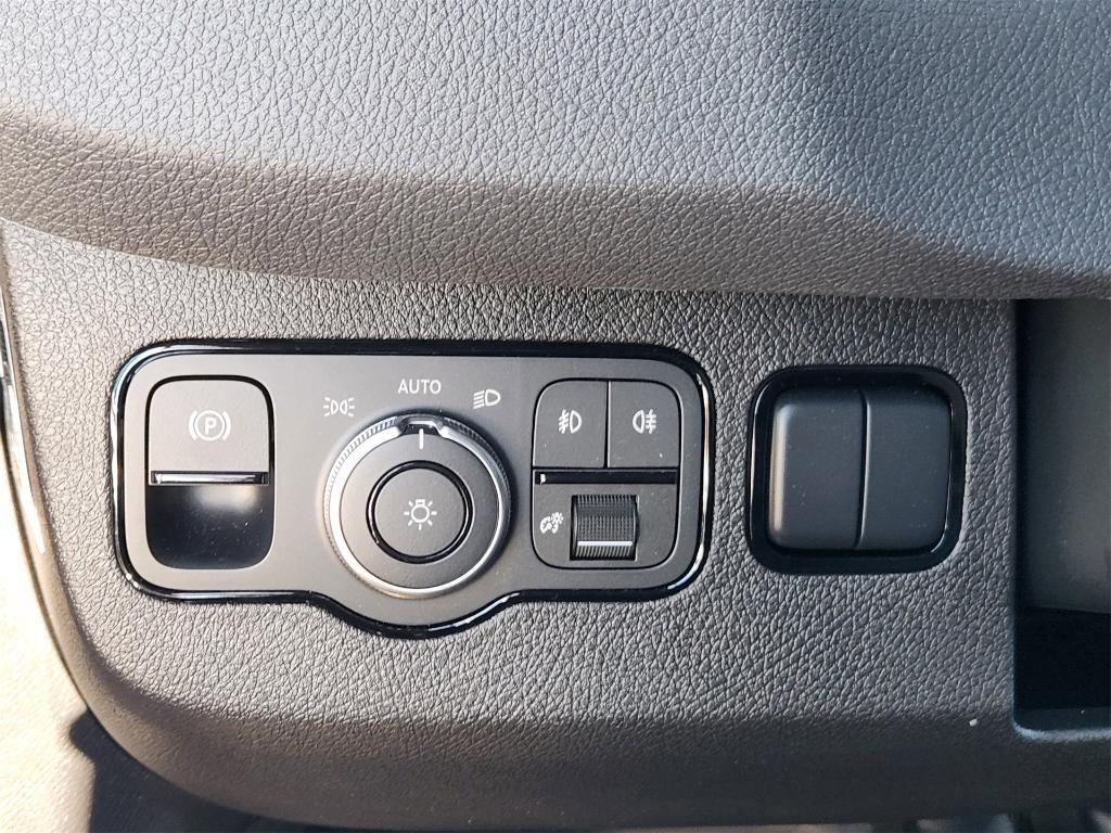 new 2025 Mercedes-Benz Sprinter 2500 car, priced at $86,332