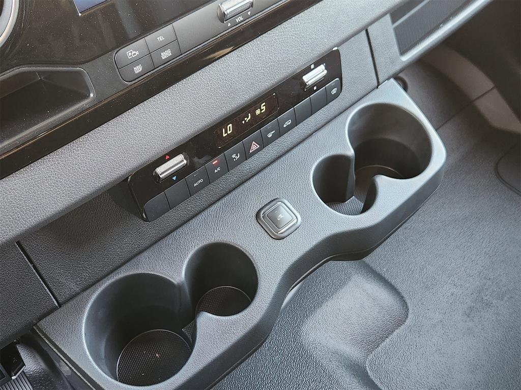 new 2025 Mercedes-Benz Sprinter 2500 car, priced at $86,332