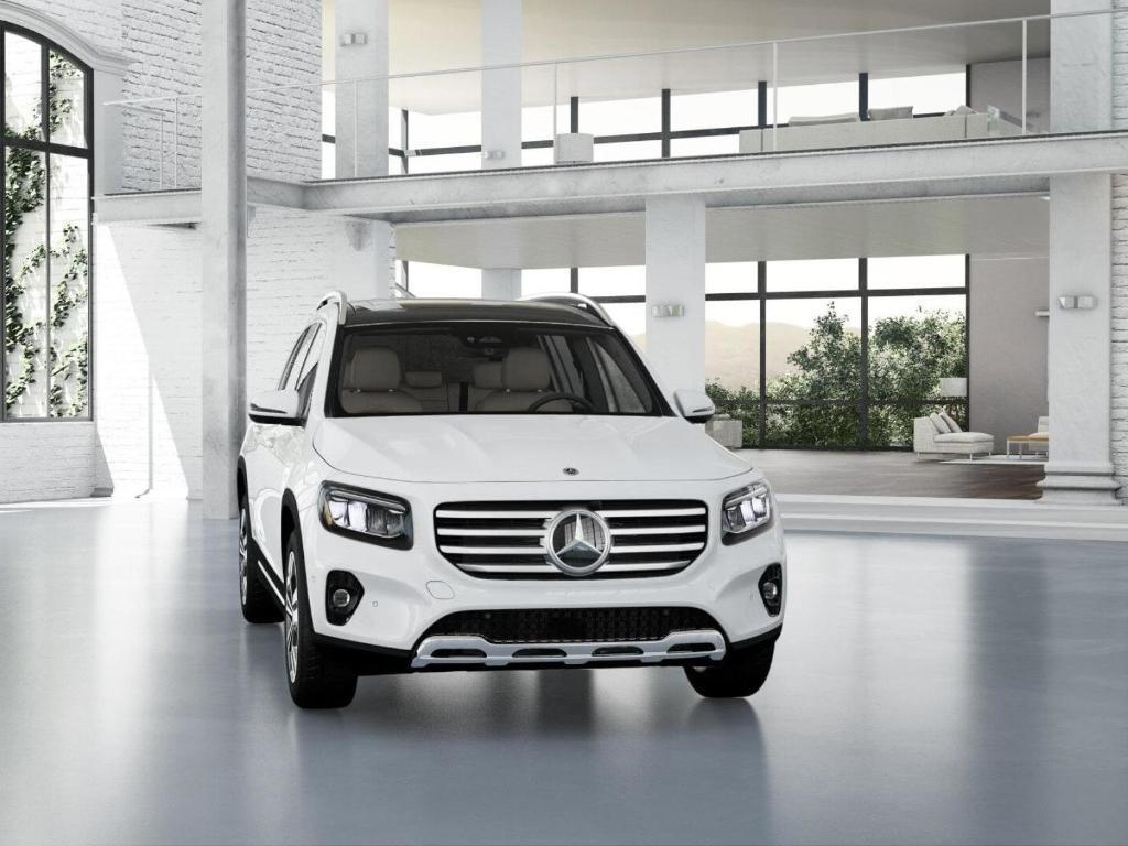 new 2025 Mercedes-Benz GLB 250 car, priced at $49,580