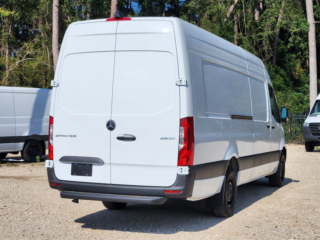 new 2025 Mercedes-Benz Sprinter 2500 car, priced at $64,288