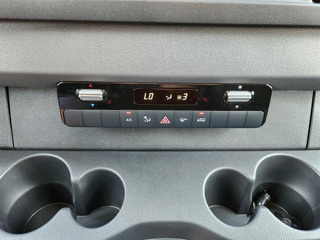 new 2025 Mercedes-Benz Sprinter 2500 car, priced at $64,288