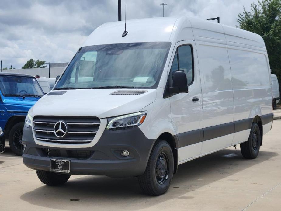 new 2024 Mercedes-Benz Sprinter 2500 car, priced at $69,975